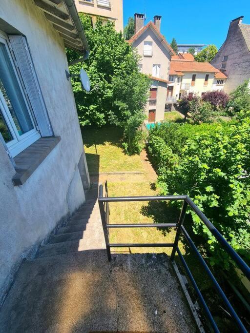 Appartement Centre Ville Terrasse Jardin Garage Chez Priscilla Aurillac Exterior foto